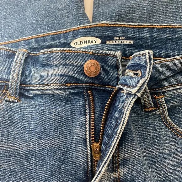 Old Navy Blue Denim Bermuda Shorts - Rolled Hem - Picture 4 of 6